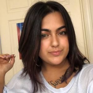 Meet your Posher, Maddie